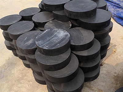 宁南县板式橡胶支座由若干层橡胶片与薄钢板经加压硫化